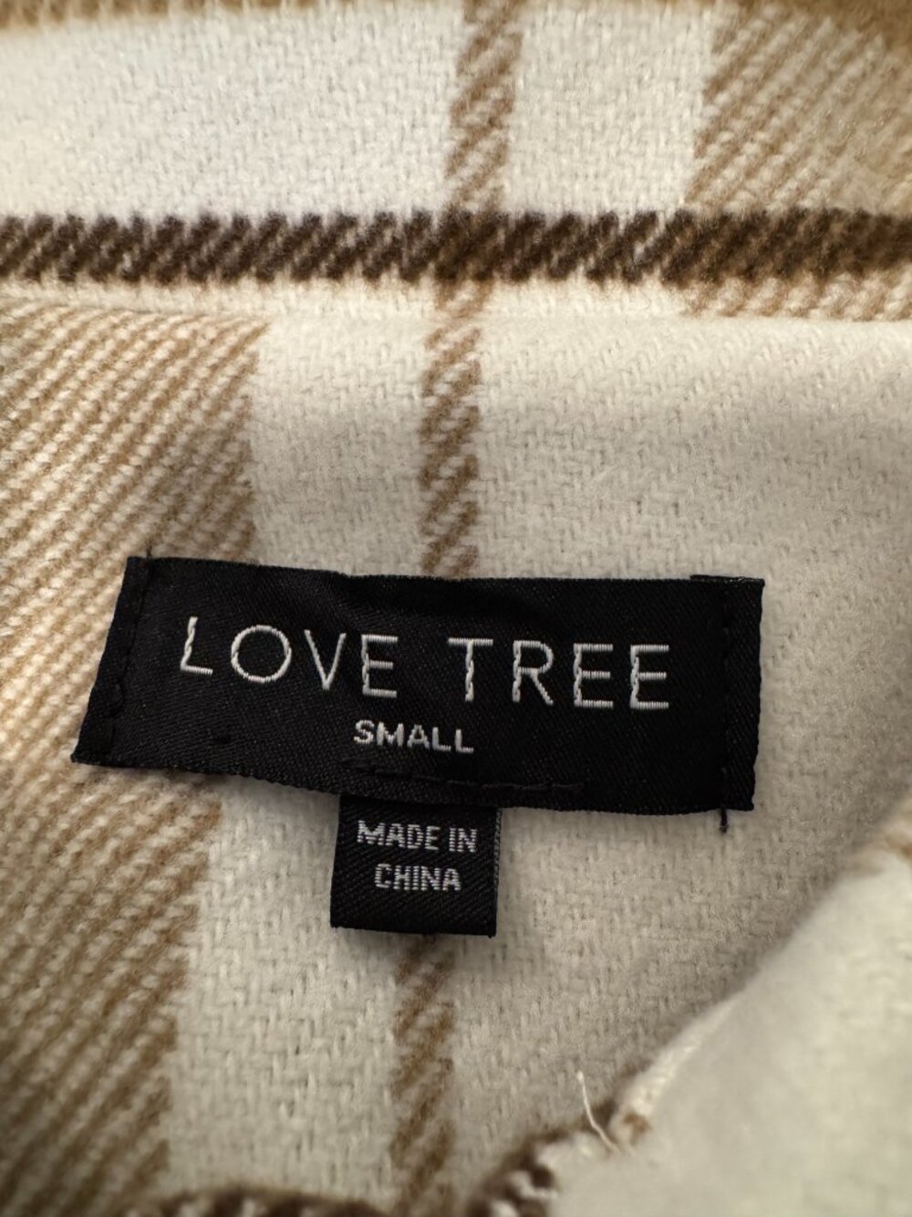 Love Tree Plaid Shacket Coat S Cream Tan Oversized Button Front Jacket - Picture 4 of 10